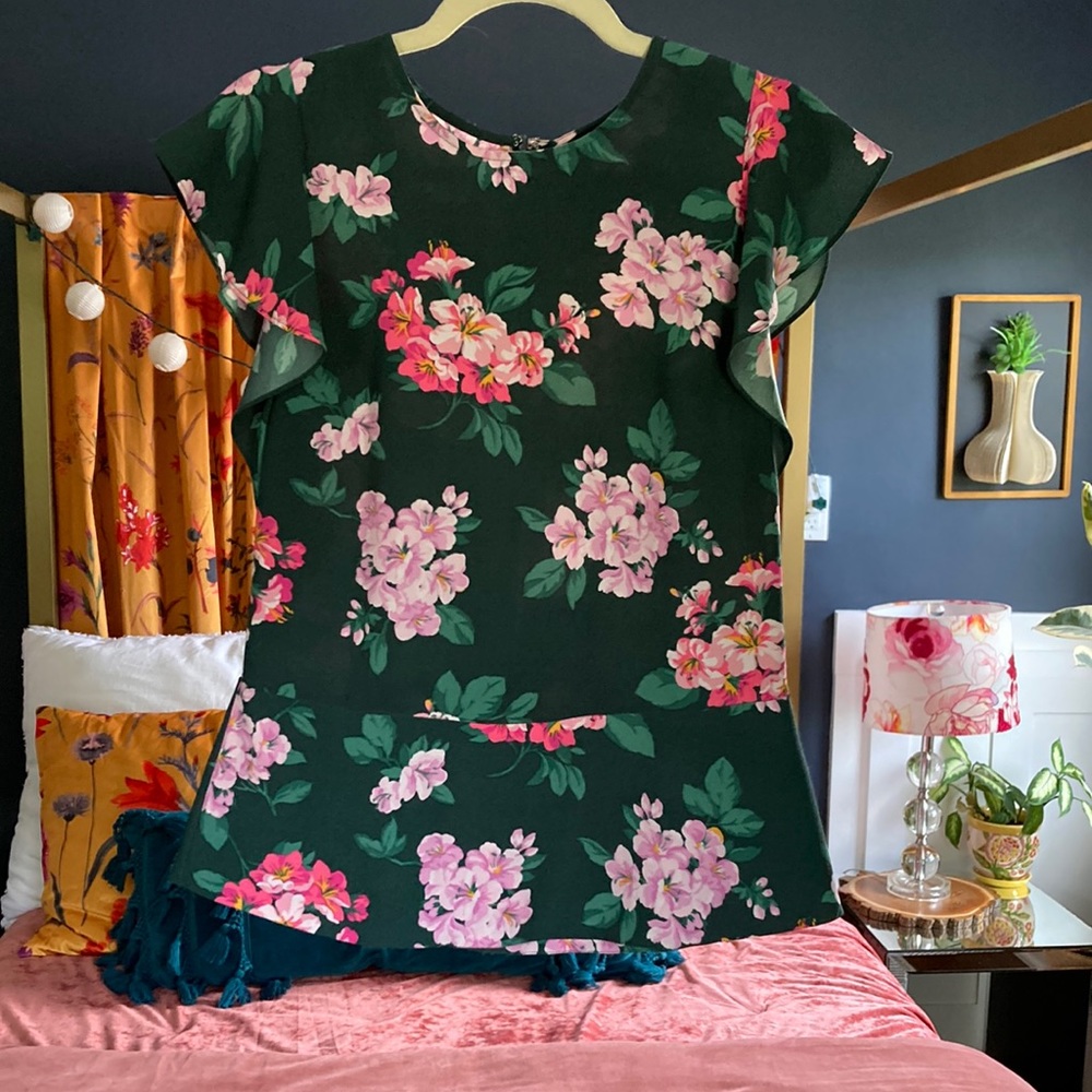 Floral top